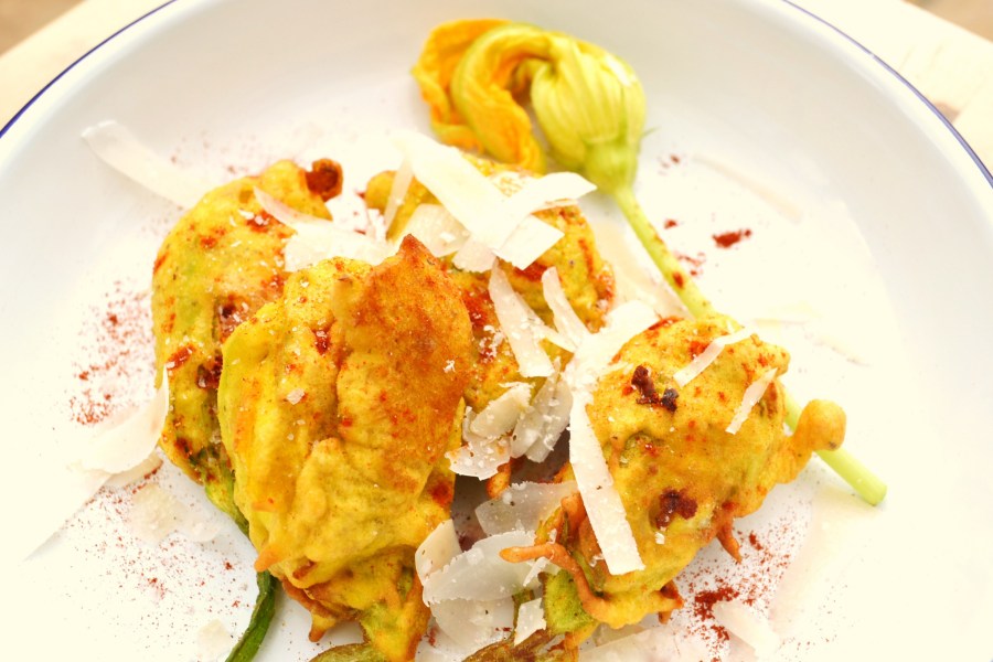 Stuffed Courgette Flowers